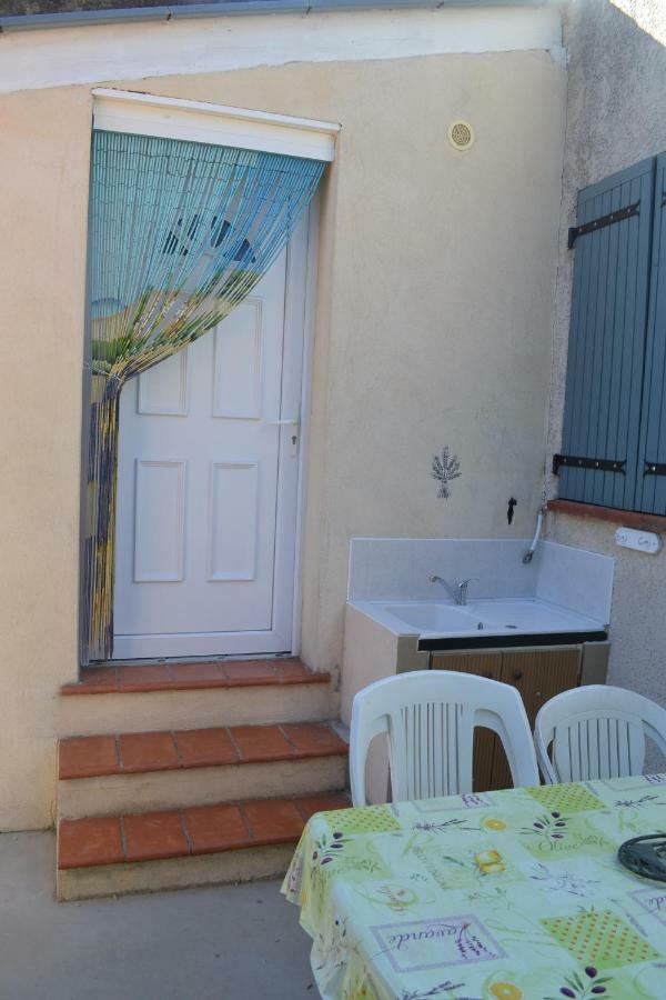 La Passeronne Barbentane Exterior foto
